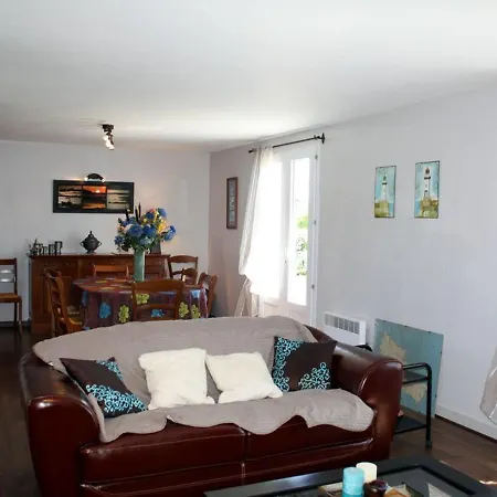 Jolie Maison A 600m De La Plage, Jardin Clos - Fr-1-418-12 *
